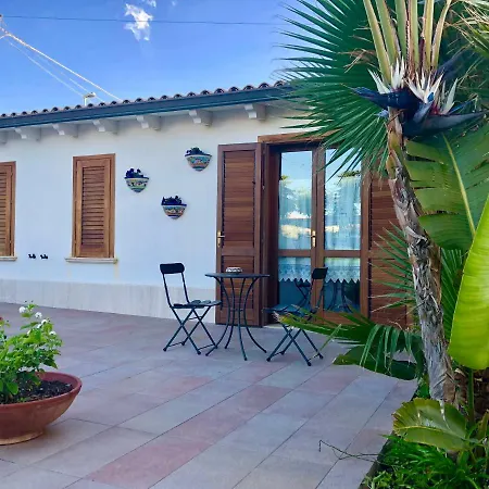 Dune Alloggi Sul Mare *